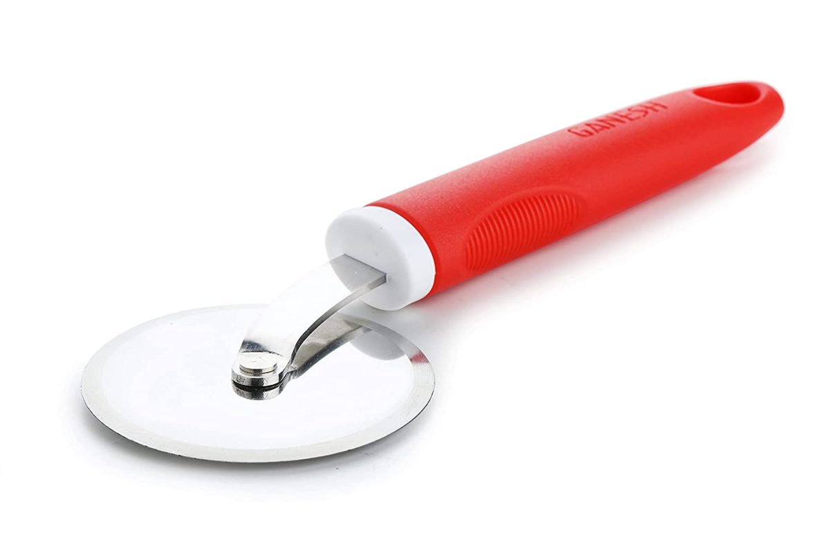 8707 Ganesh GANESH PIZZA / PASTRY CUTTER Wheel Pizza Cutter  (Stainless Steel)